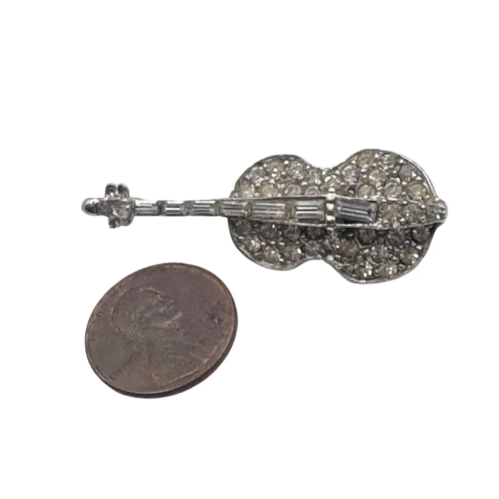 Pell Vintage Silver Tone Rhinestone Violin Musical Instrument‎ Brooch Pin